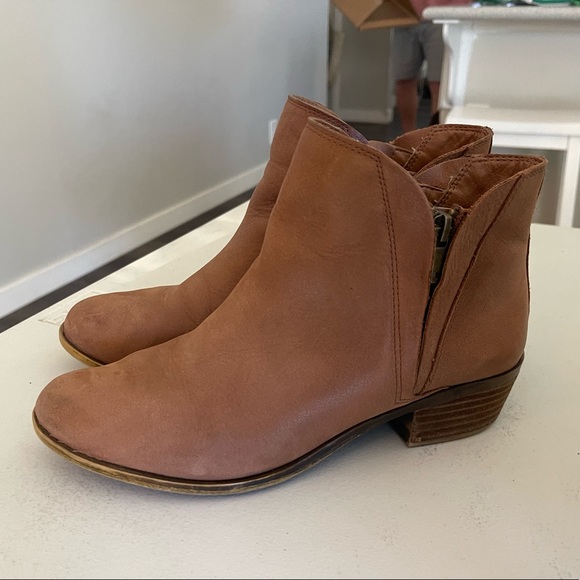 brown leather lucky brand ankle booties - Picture 1 of 6